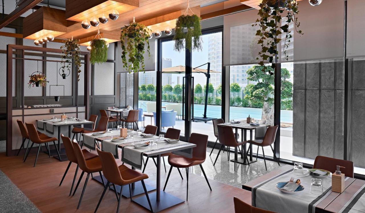 Revier Hotel Dubai Exterior foto