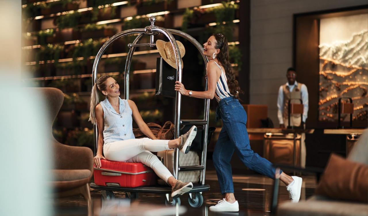 Revier Hotel Dubai Exterior foto